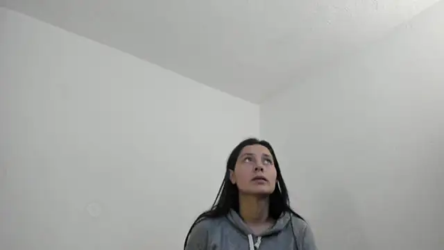 Snapshot of Nathaly_love96 chatting on 12-03-24, 06:28 Nathaly love96 online show from 12-03-24, 06:28