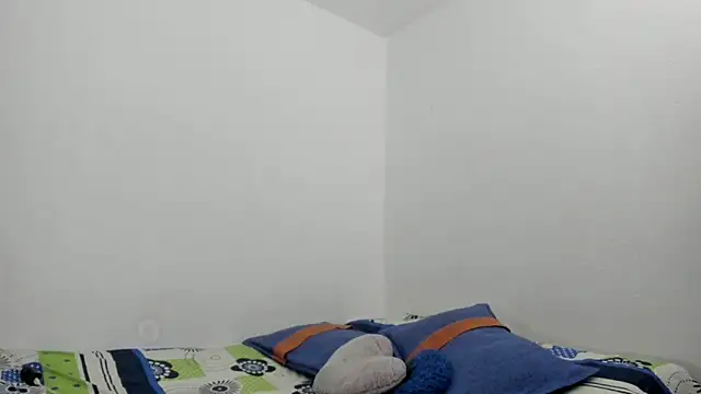 Snapshot of Nathaly_love96 chatting on 12-18-24, 10:13 Nathaly love96 online show from 12-18-24, 10:13