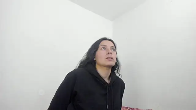 Snapshot of Nathaly_love96 chatting on 12-23-24, 09:08 Nathaly love96 online show from 12-23-24, 09:08