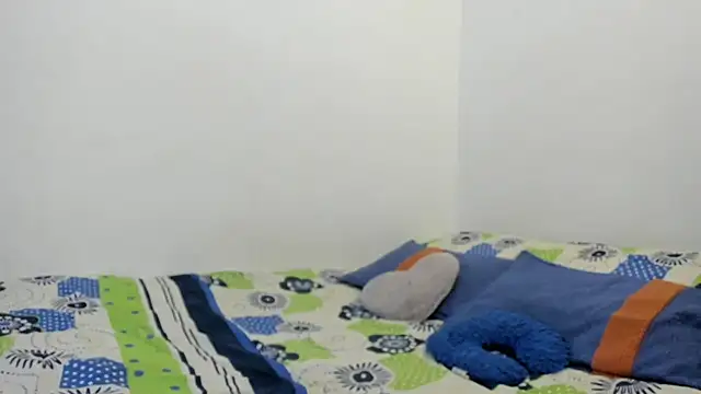 Snapshot of Nathaly_love96 chatting on 02-17-25, 05:53 Nathaly love96 online show from 02-17-25, 05:53