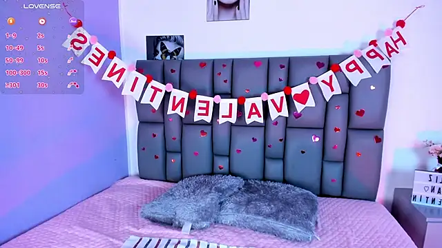 Sophia Lemos online show from 02-12-25, 02:32