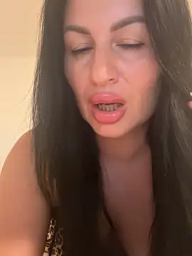 Helena7077 online show from 09-19-25, 09:04