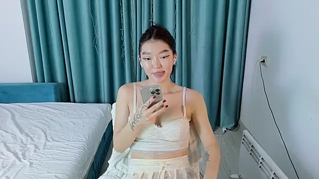 Snapshot of AudreyMell chatting on 09-24-25, 03:15 AudreyMell online show from 09-24-25, 03:15
