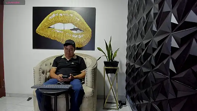 Jhonatan Morales S online show from 10-18-25, 11:27