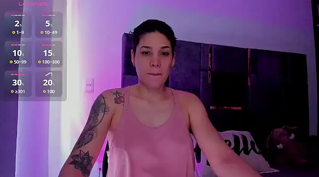 Charlee pink online show from 03-19-25, 03:19