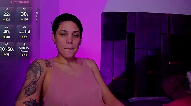 Charlee pink online show from 03-20-25, 01:46