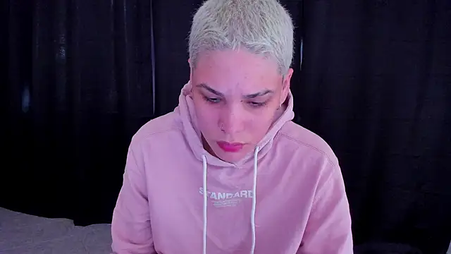 Charlee pink online show from 09-12-25, 06:08