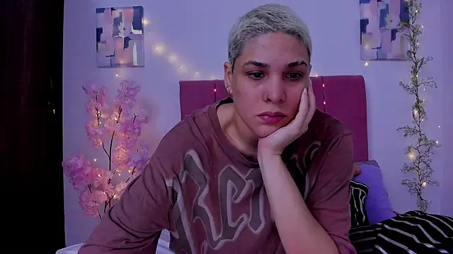 Charlee pink online show from 09-18-25, 02:57