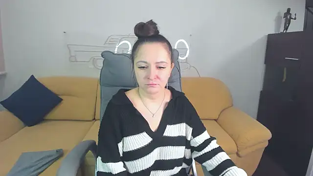 AngellLika online show from 02-04-26, 01:50