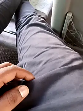 Snapshot of walkollanew99 chatting on 12-06-24, 09:54 walkollanew99 online show from 12-06-24, 09:54