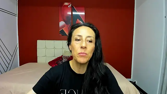 Abrillee1 online show from 12-29-24, 02:06