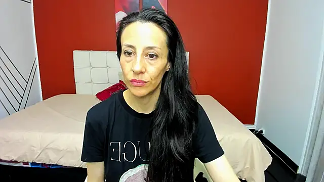 Abrillee1 online show from 12-29-24, 11:18