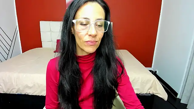 Abrillee1 online show from 01-04-25, 10:13