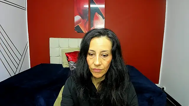 Abrillee1 online show from 01-07-25, 07:17