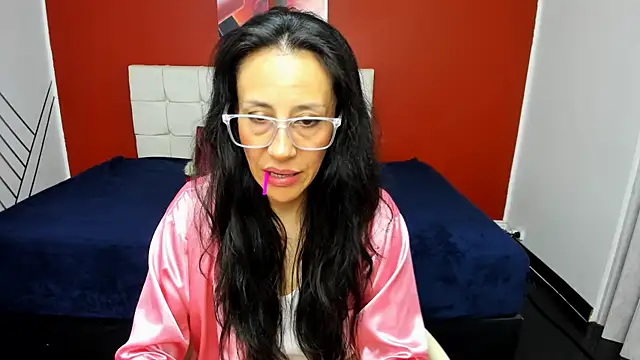 Abrillee1 online show from 01-16-25, 10:44