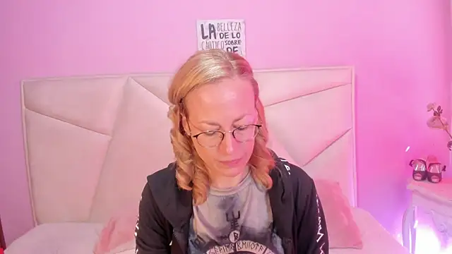 SammySanders online show from 09-21-25, 01:35