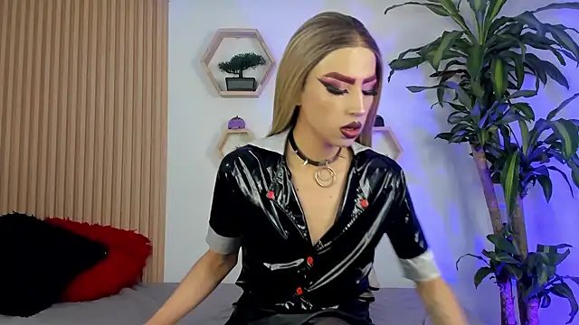 BrianaSchafer online show from 11-04-25, 05:45