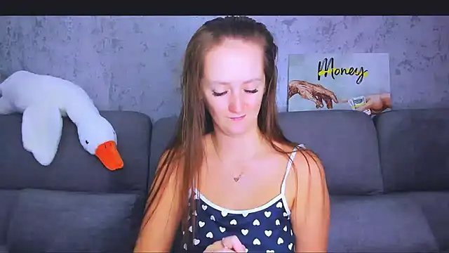 Snapshot of DreameSoul chatting on 02-04-25, 05:21 DreameSoul online show from 02-04-25, 05:21