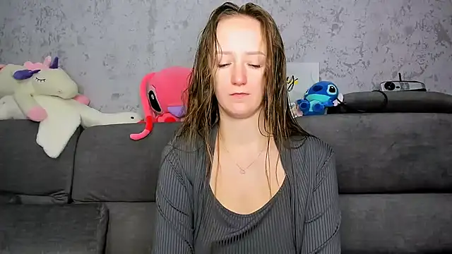 Snapshot of DreameSoul chatting on 10-29-25, 04:26 DreameSoul online show from 10-29-25, 04:26