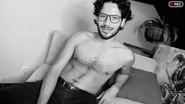 Nicholasrodrii online show from 03-18-25, 02:04