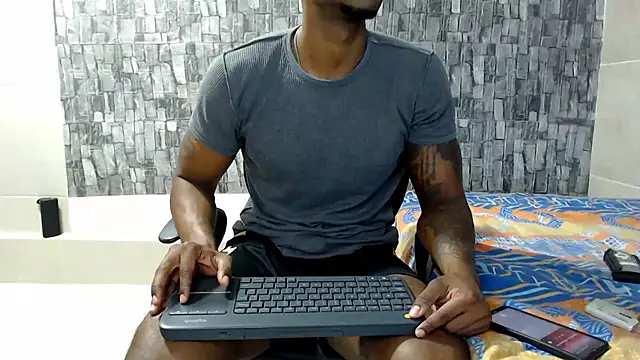 Snapshot of Joseephjackson chatting on 12-08-24, 04:50 Joseephjackson online show from 12-08-24, 04:50