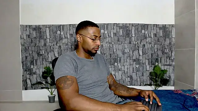 Snapshot of Joseephjackson chatting on 03-10-25, 02:26 Joseephjackson online show from 03-10-25, 02:26