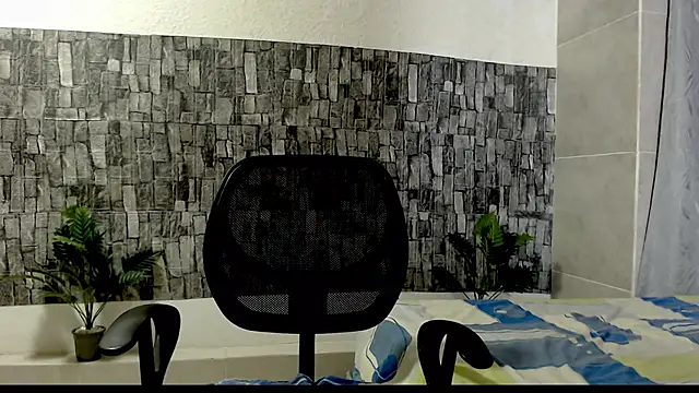 Snapshot of Joseephjackson chatting on 03-21-25, 02:18 Joseephjackson online show from 03-21-25, 02:18