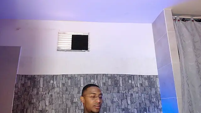 Snapshot of Joseephjackson chatting on 10-04-25, 01:53 Joseephjackson online show from 10-04-25, 01:53