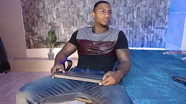 Snapshot of Joseephjackson chatting on 10-09-25, 03:10 Joseephjackson online show from 10-09-25, 03:10