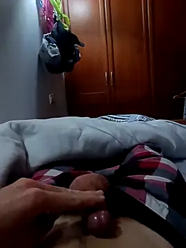 Snapshot of AAngel20 chatting on 12-18-24, 10:13 AAngel20 online show from 12-18-24, 10:13