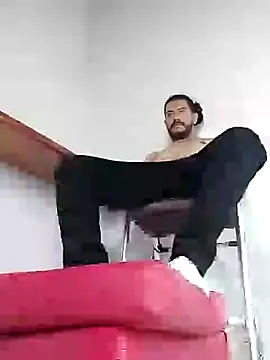 AndresSmith   online show from 12-14-24, 09:45