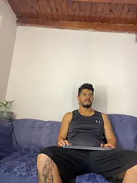 AndresSmith   online show from 02-11-26, 07:13