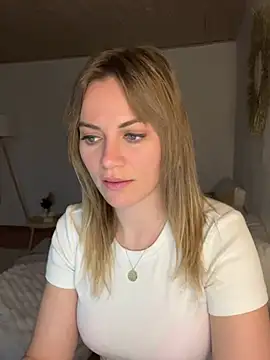 Milla  one online show from 01-20-25, 03:50