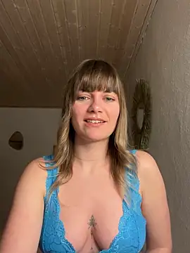 Milla  one online show from 02-03-25, 07:52