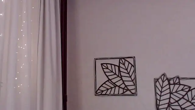 Snapshot of pepper_milf chatting on 02-25-25, 04:53 pepper milf online show from 02-25-25, 04:53