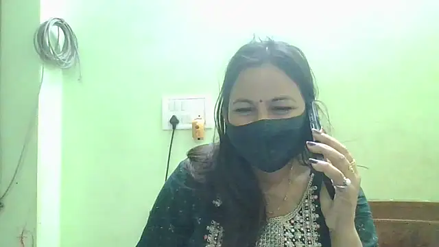 Snapshot of couplesuni chatting on 03-12-25, 03:46 couplesuni online show from 03-12-25, 03:46