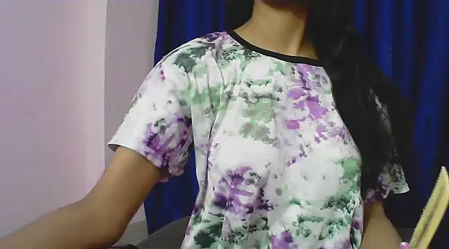 Snapshot of Cute_Sanna chatting on 01-25-25, 04:57 Cute Sanna online show from 01-25-25, 04:57