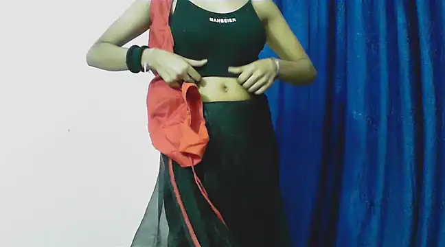 Snapshot of Cute_Sanna chatting on 02-17-25, 04:59 Cute Sanna online show from 02-17-25, 04:59