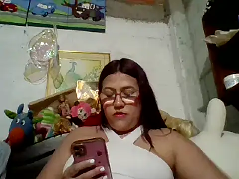 Snapshot of dafne19_ chatting on 01-10-25, 04:12 dafne19  online show from 01-10-25, 04:12