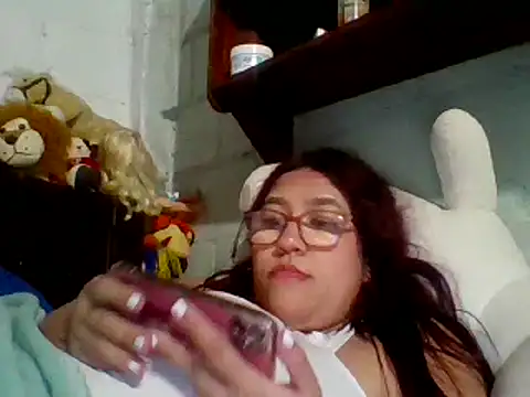 Snapshot of dafne19_ chatting on 01-10-25, 07:14 dafne19  online show from 01-10-25, 07:14