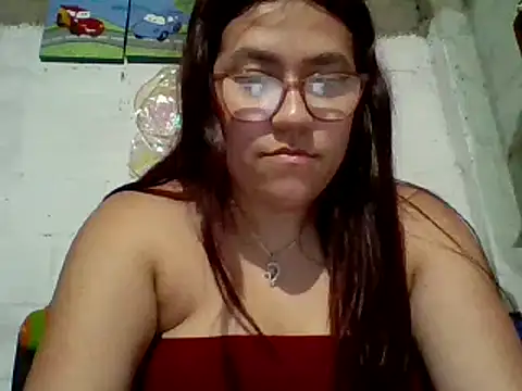 Snapshot of dafne19_ chatting on 01-15-25, 04:25 dafne19  online show from 01-15-25, 04:25