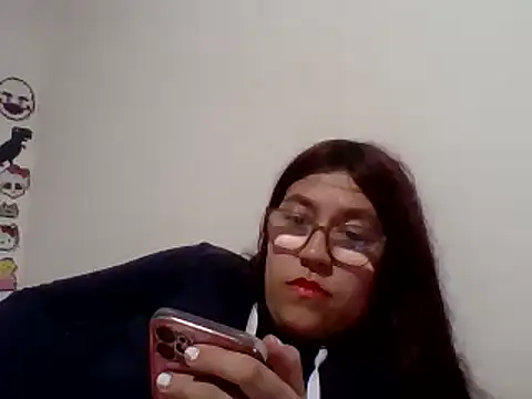Snapshot of dafne19_ chatting on 01-22-25, 03:31 dafne19  online show from 01-22-25, 03:31