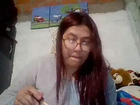 Snapshot of dafne19_ chatting on 02-02-25, 03:10 dafne19  online show from 02-02-25, 03:10