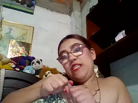 Snapshot of dafne19_ chatting on 02-09-25, 06:01 dafne19  online show from 02-09-25, 06:01