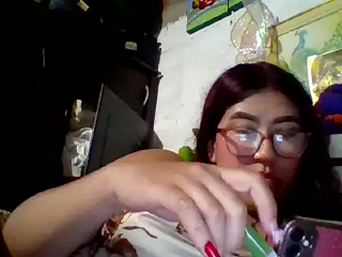 Snapshot of dafne19_ chatting on 02-12-25, 02:35 dafne19  online show from 02-12-25, 02:35