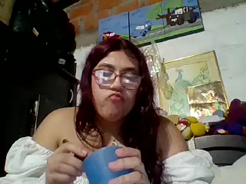 Snapshot of dafne19_ chatting on 02-23-25, 05:34 dafne19  online show from 02-23-25, 05:34
