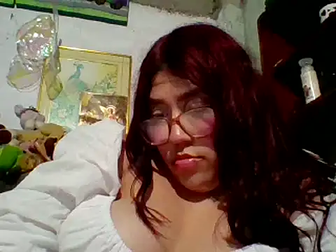 Snapshot of dafne19_ chatting on 02-23-25, 08:39 dafne19  online show from 02-23-25, 08:39