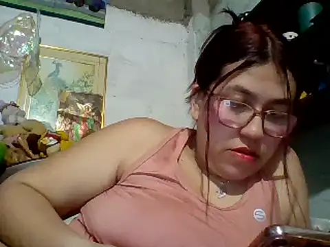 Snapshot of dafne19_ chatting on 02-25-25, 02:47 dafne19  online show from 02-25-25, 02:47