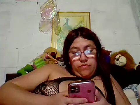Snapshot of dafne19_ chatting on 03-04-25, 06:37 dafne19  online show from 03-04-25, 06:37