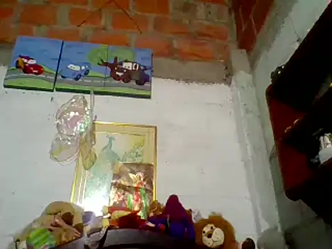 Snapshot of dafne19_ chatting on 03-06-25, 07:03 dafne19  online show from 03-06-25, 07:03